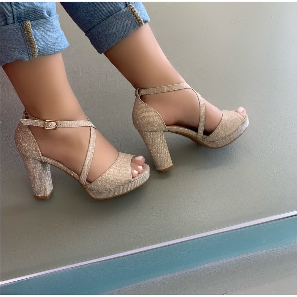 Rosegold heels
